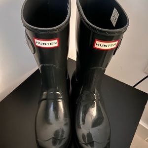 Glossy mid hunter rain boots